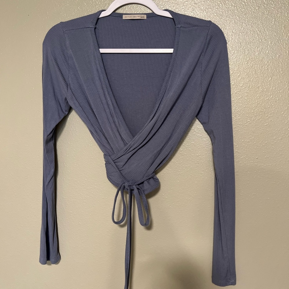 Crossbody tie shirt, worn once